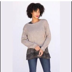 Agnes & Dora Pullover